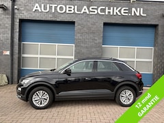 Volkswagen T-Roc - 1.5 TSI Style, cruise/airco/navi, apple/anroid