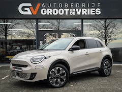 Fiat 600e - La Prima 54 kWh Camera|Massage|Carplay|Leer