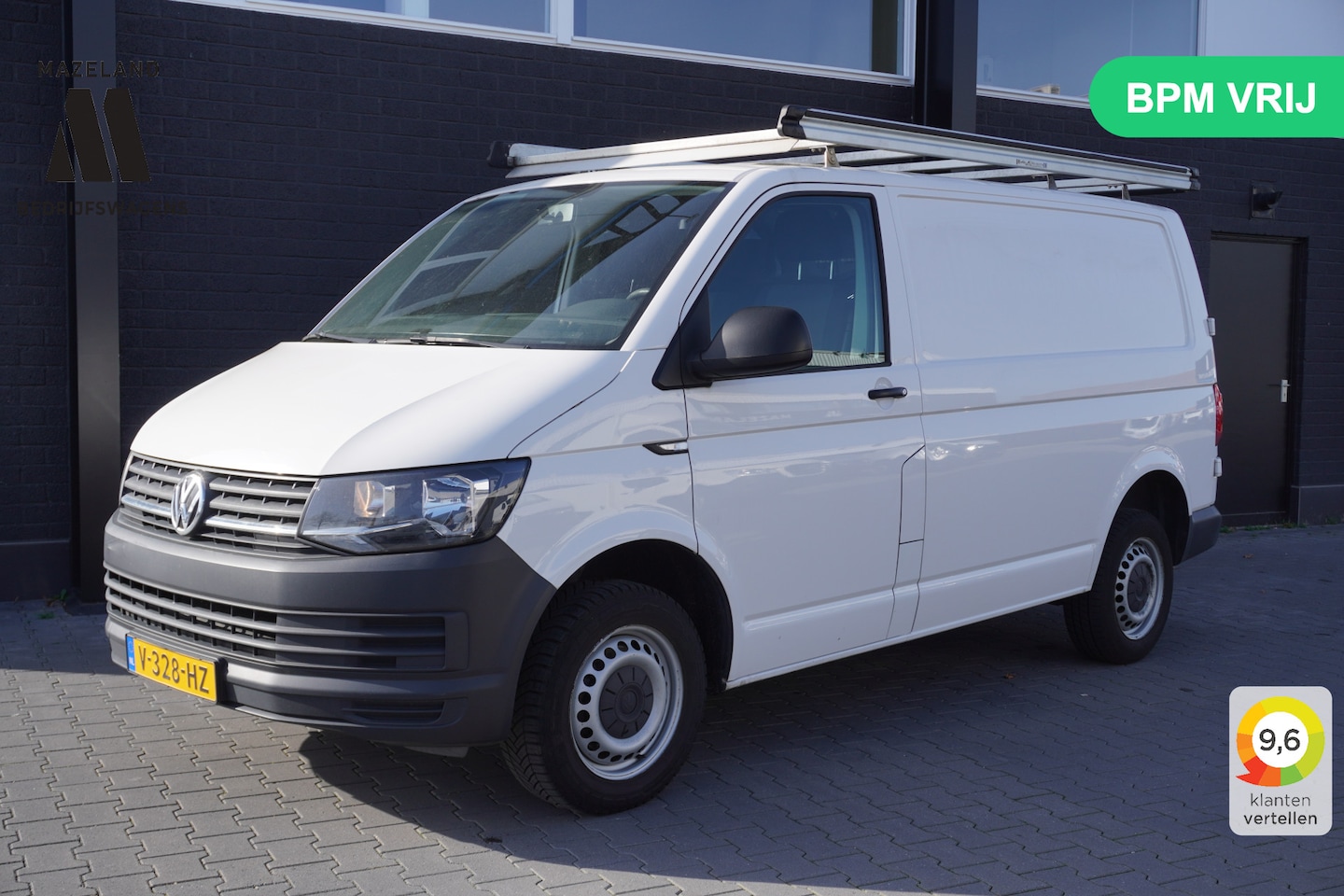 Volkswagen Transporter - 2.0 TDI EURO 6 - Airco - Imperiaal - € 11.499,- Excl. - AutoWereld.nl