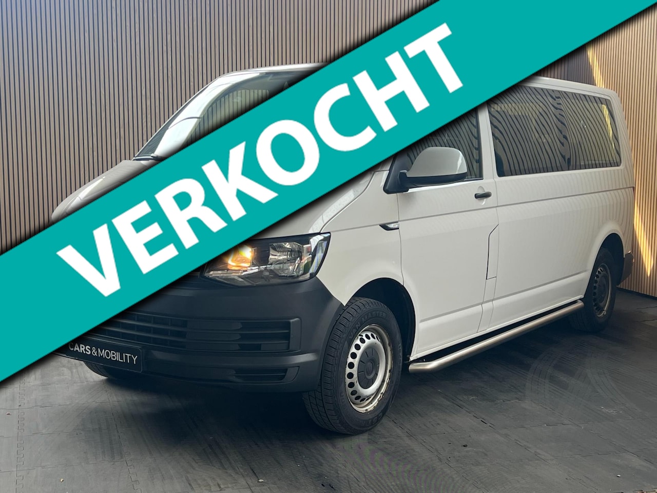 Volkswagen Transporter Kombi - 2.0 TSI L2H1| Rijklaar | Excl. btw. geen bpm. - AutoWereld.nl