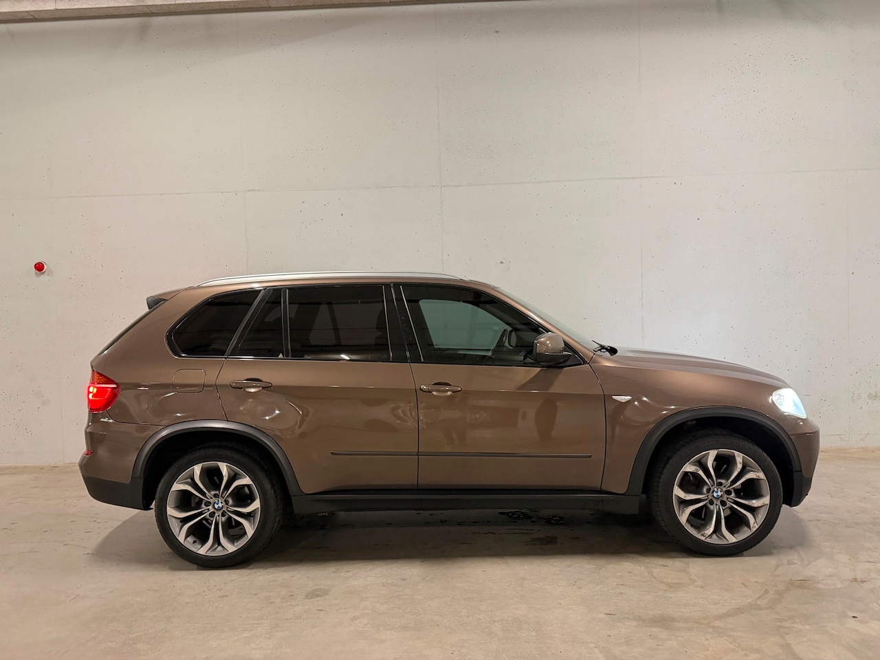 BMW X5 - XDrive40d High Executive Pano Aut. Leer Navi - AutoWereld.nl
