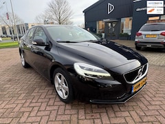Volvo V40 - 1.5 Inscription Navi , Automaat, Clima , PDC