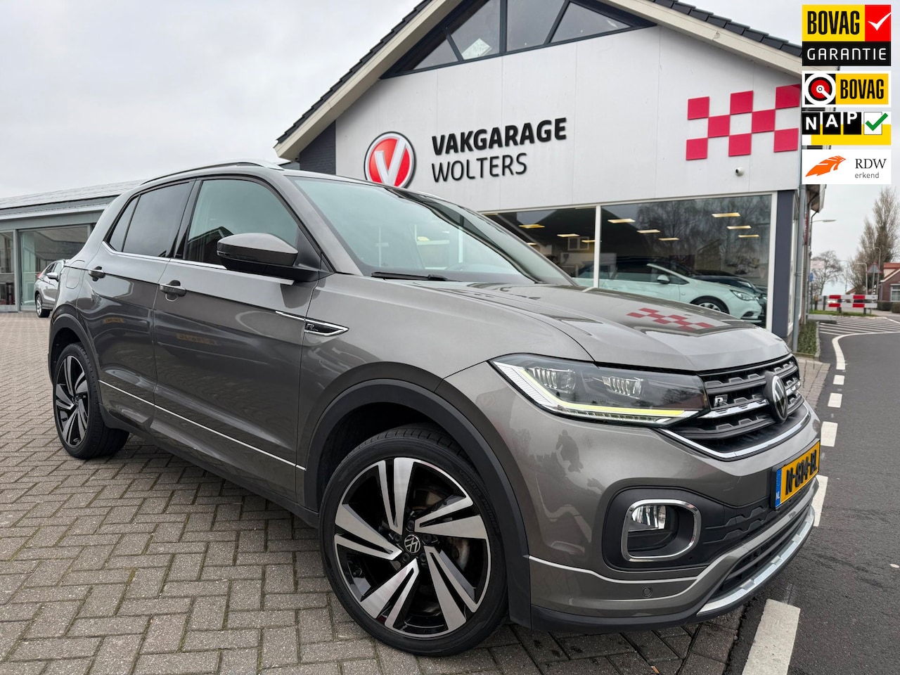 Volkswagen T-Cross - 1.0 TSI R-Line Business//RIJKLAARPRIJS! - AutoWereld.nl