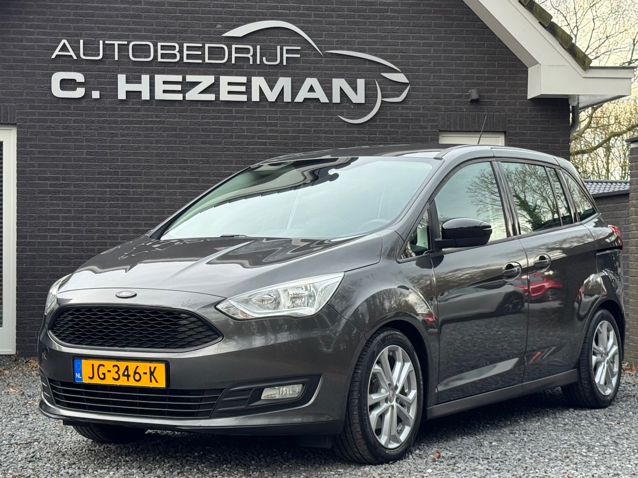 Ford Grand C-Max - 1.0 125PK 7p NAvigatie Cruise Climate Control trekhaak Goed onderhouden - AutoWereld.nl