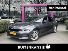 BMW 3-serie - 330e | APPLE CARPLAY | HALF LEDER | BLUETOOTH | NAVIGATIE | ADAPTIVE CRUISE CONTROL | HEAD