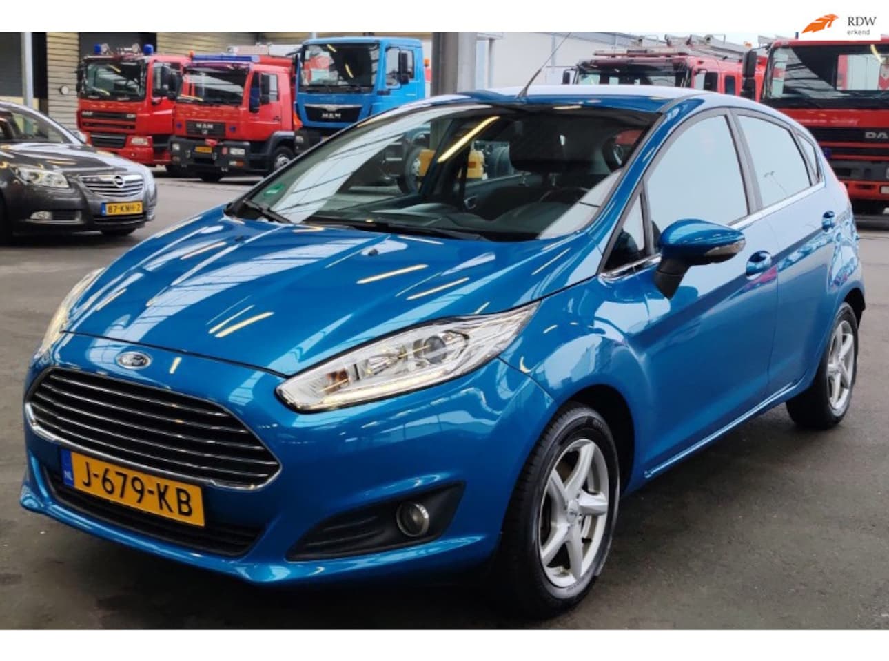 Ford Fiesta - 1.0 Titanium PSENSOR 2 X SLEUTELS BOEKJES - AutoWereld.nl