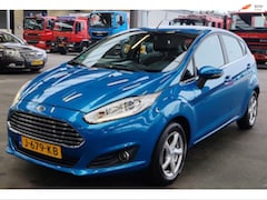 Ford Fiesta - 1.0 Titanium PSENSOR 2 X SLEUTELS BOEKJES