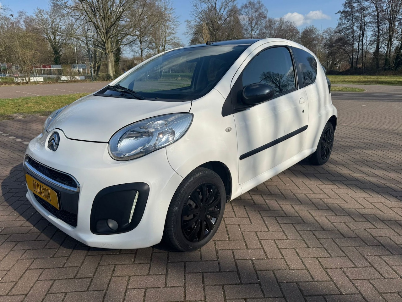 Citroën C1 - 1.0 e-VTi Airco / Elek ramen - AutoWereld.nl