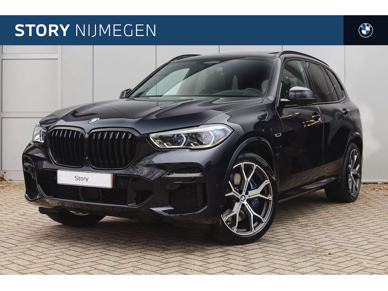 BMW X5 - xDrive45e High Executive M Sport Automaat / Panoramadak / Trekhaak / Sportstoelen / Laserl - AutoWereld.nl