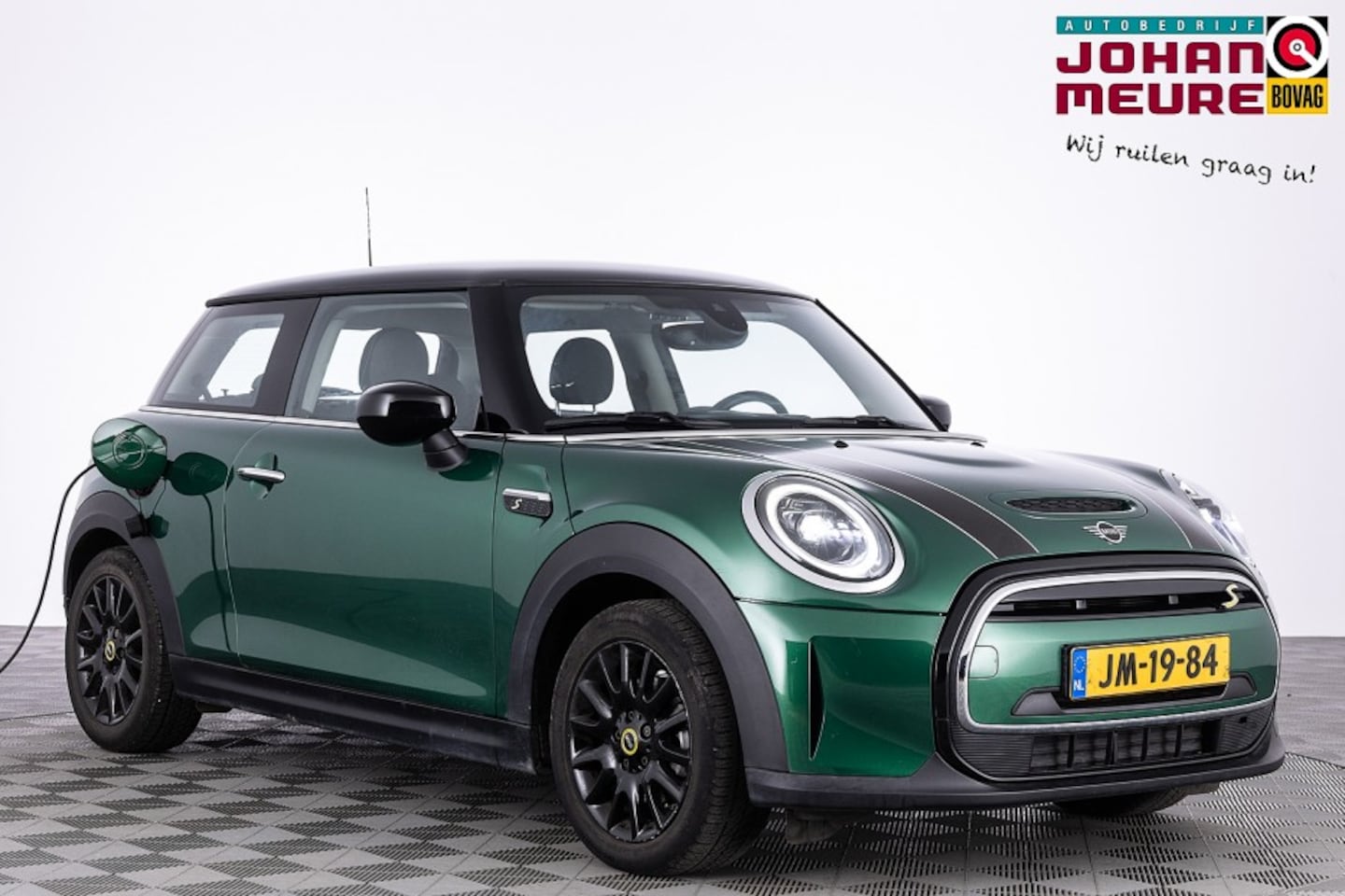 MINI Mini-Electric - Camden Edition 33 kWh | Half LEDER | Full LED | NAVI | ECC - AutoWereld.nl