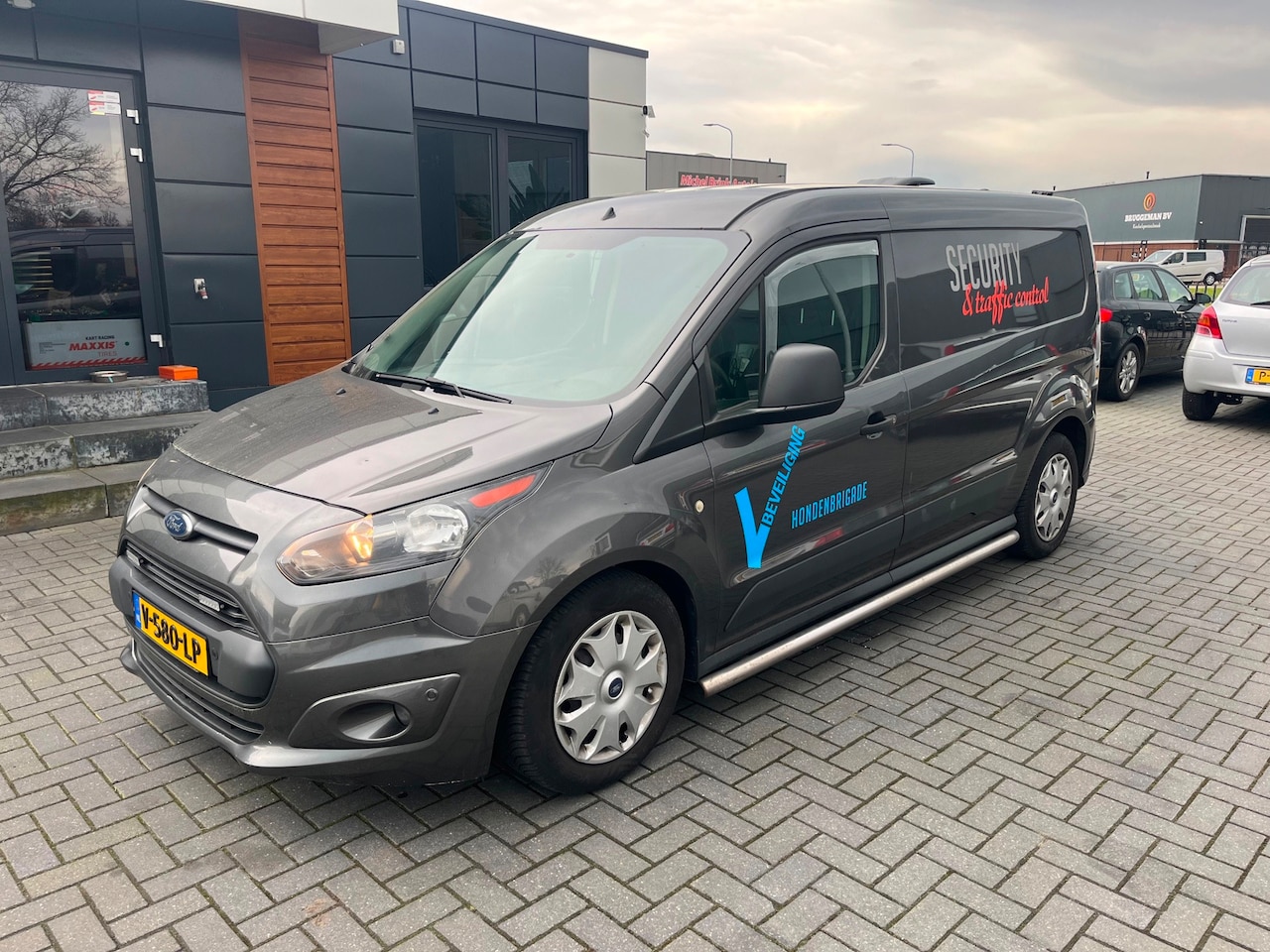 Ford Transit Connect - 1.5 TDCI L2 airco 3 persoons 2018 Automaat defect - AutoWereld.nl