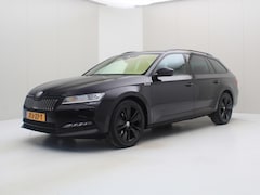 Skoda Superb Combi - 1.4 TSI iV 218PK DSG6 SPORTLINE [ TREKHAAK+ACC+CAMERA+CARPLAY+STOELVERWARMING+CLIMATE+PDC