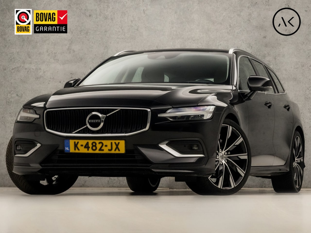 Volvo V60 - 2.0 B3 Inscription 177Pk Automaat (APPLE CARPLAY, LEDER, 20'' LM VELGEN, STUUR/STOELVERWAR - AutoWereld.nl