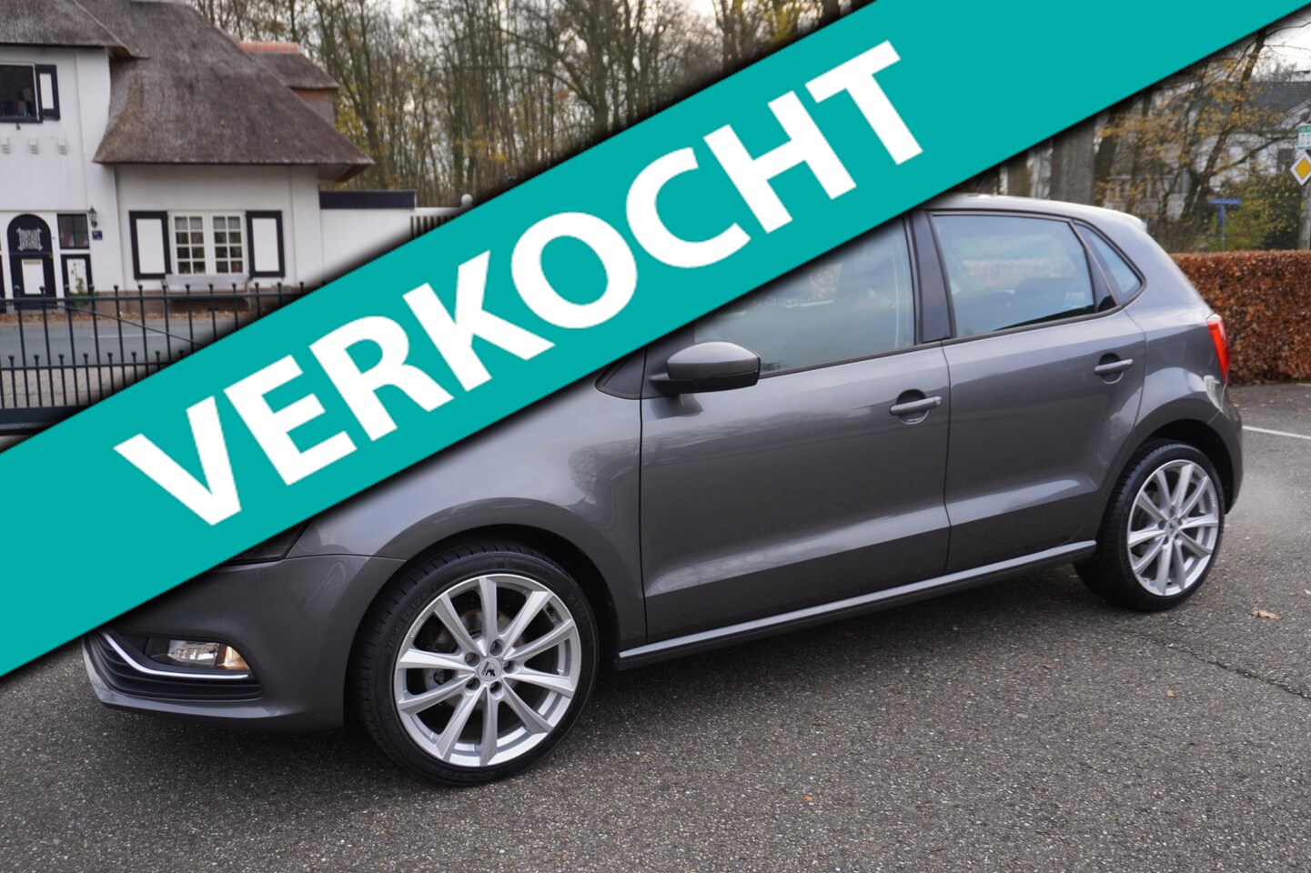 Volkswagen Polo - 1.2 TSI Comfortline 5 Drs Airco Navi Cruise Lm Velgen - AutoWereld.nl
