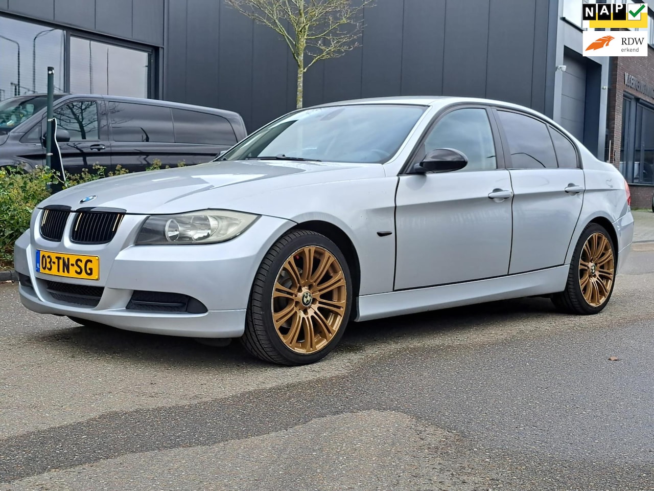 BMW 3-serie - 318i High Executive Export - AutoWereld.nl