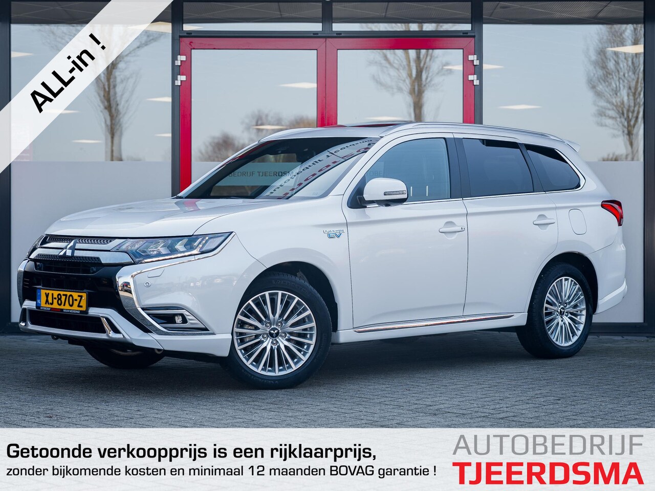 Mitsubishi Outlander - 2.4 PHEV Instyle | 1e Eigenaar | Trekhaak | Schuif/ Kantel Pano Dak | Rockford Fosgate Aud - AutoWereld.nl