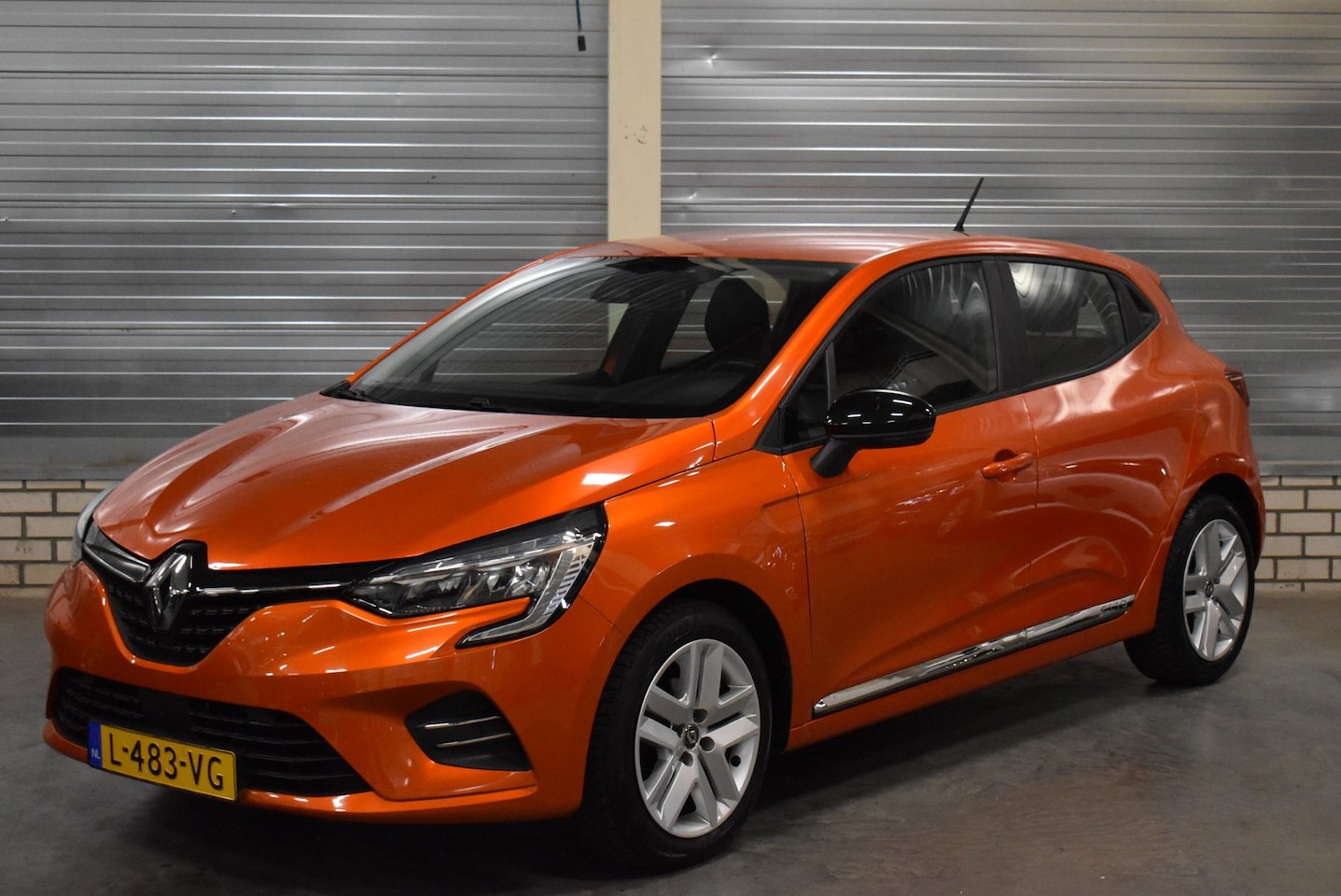 Renault Clio - 1.0 TCe Zen + Android Auto|Carplay|Parkeersensoren|Cruise Control| - AutoWereld.nl