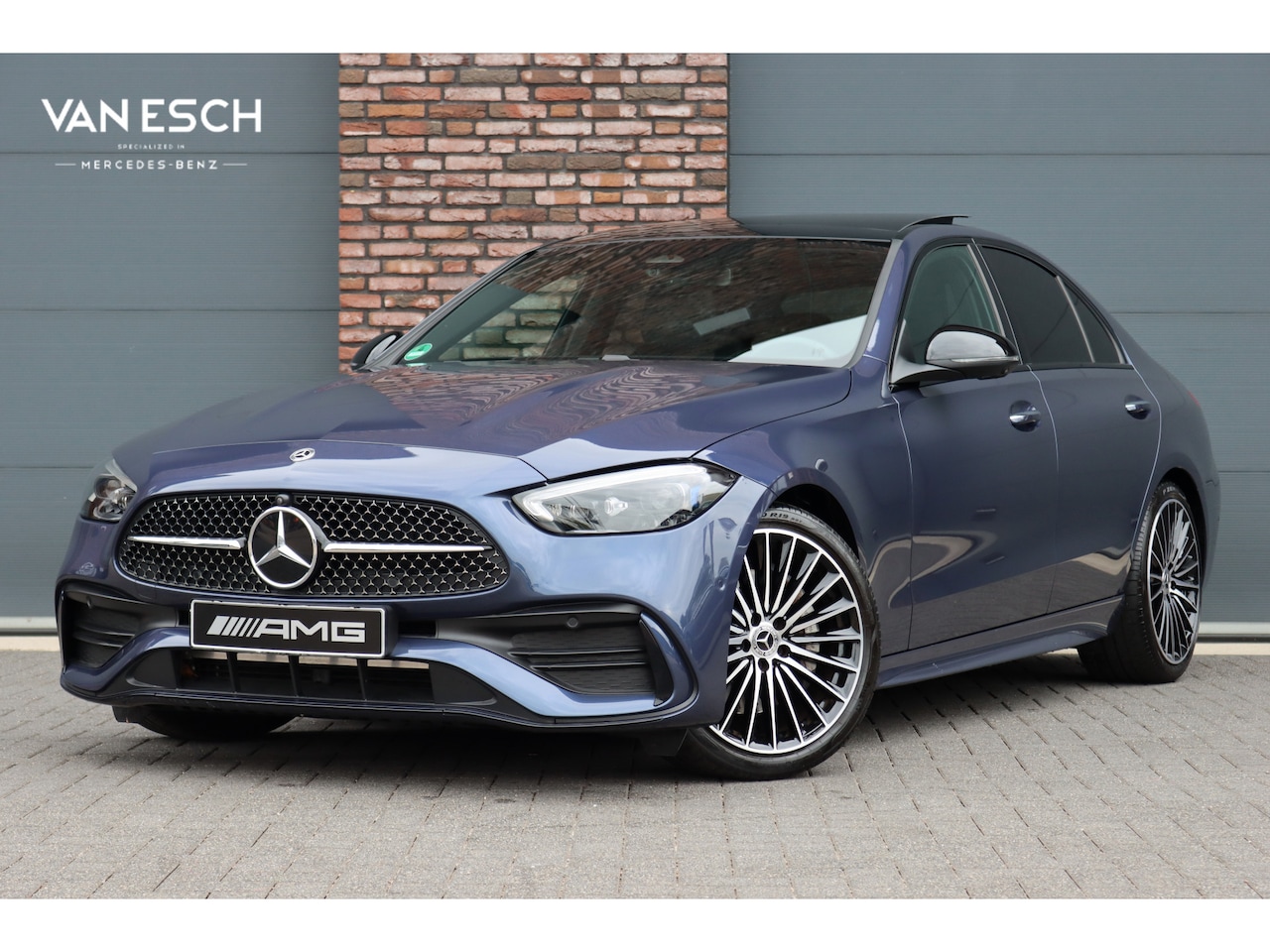 Mercedes-Benz C-klasse - 220 d AMG Line | Panoramadak | Surround Camera | Memory | Digital Light | Advanced Sound S - AutoWereld.nl