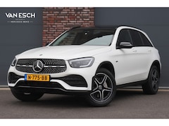 Mercedes-Benz GLC-klasse - 300e 4MATIC AMG Line | Panoramadak | Trekhaak | Multibeam LED | Stoelverwarming | Camera |