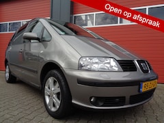 SEAT Alhambra - 2.0 Urbanstyle, Clima, Cruise, Trekhaak, 2e eigenaar