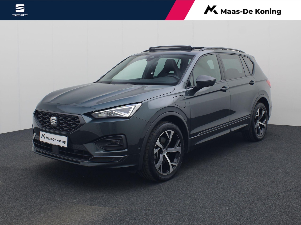 SEAT Tarraco - 1.4 TSIe-Hybrid 180kW/245PK PHEV FR DSG · Trekhaak · Panoramadak · Camera + Parkeersensore - AutoWereld.nl