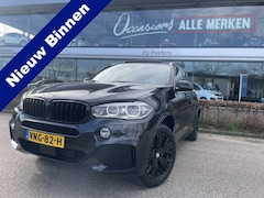 BMW X5 - xDrive30d Achteruitrijcamera - navigatie - parkeersensoren voor en achter - schuif/kantel