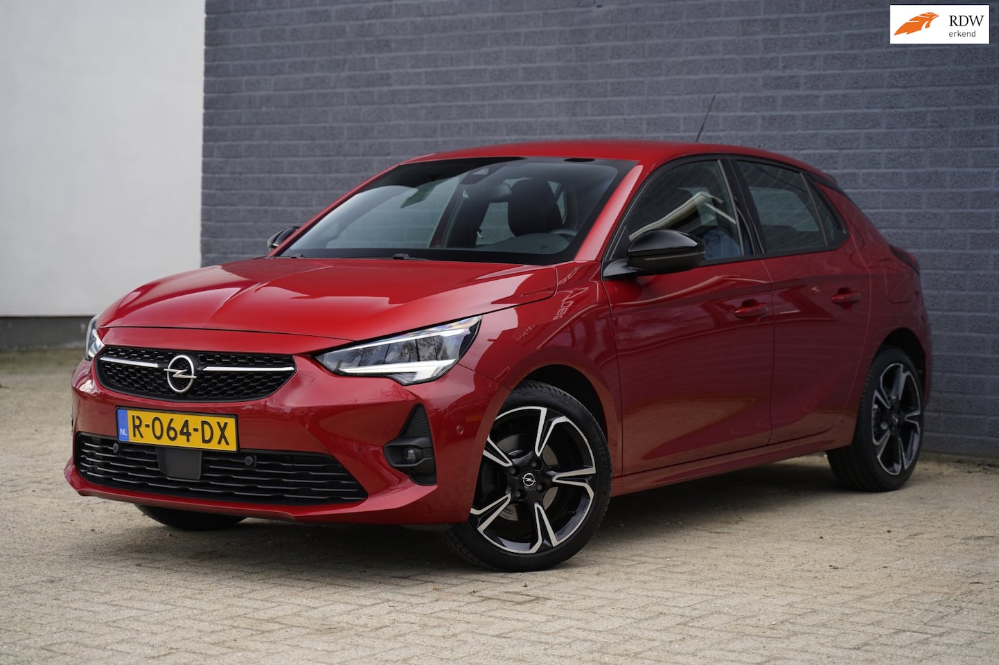 Opel Corsa - 1.2 Turbo GS Line, Carplay, Camera, Cruise, NAP - AutoWereld.nl