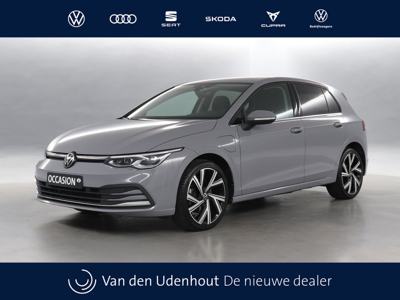 Volkswagen Golf - 1.4 TSI eHybrid 204pk PHEV Style / Memory / 18 inch / Travel Assist - AutoWereld.nl