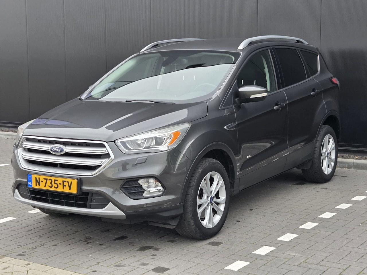 Ford Kuga - 1.5 Titanium 4WD 1.5 Titanium 4WD - AutoWereld.nl