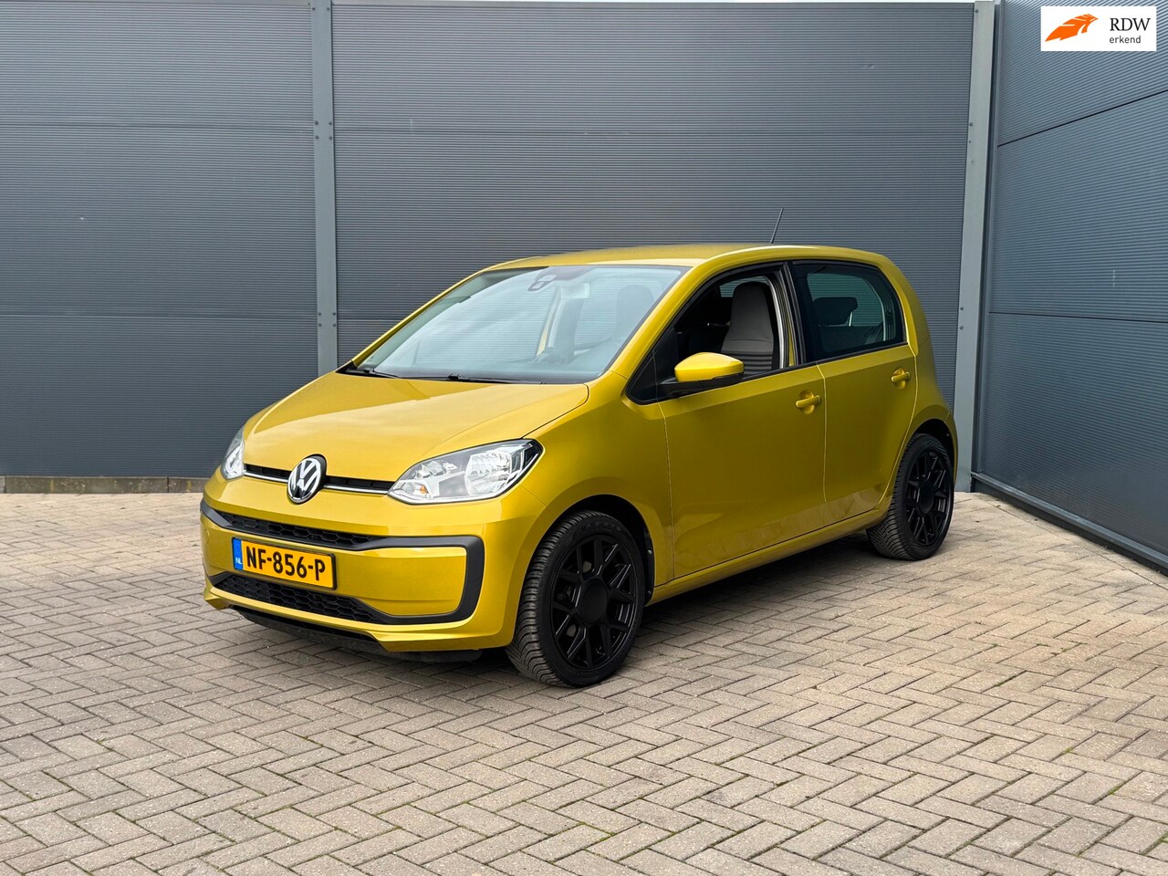 Volkswagen Up! - 1.0 BMT move up! Facelift / Nap - AutoWereld.nl