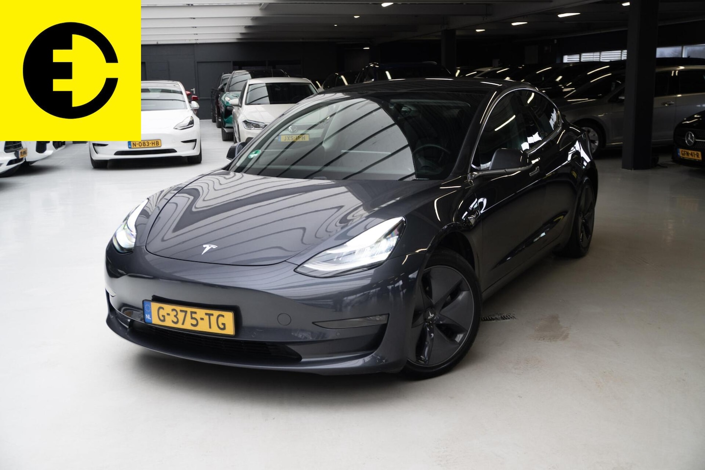 Tesla Model 3 - Long Range RWD Long Range AWD 75 kWh - AutoWereld.nl