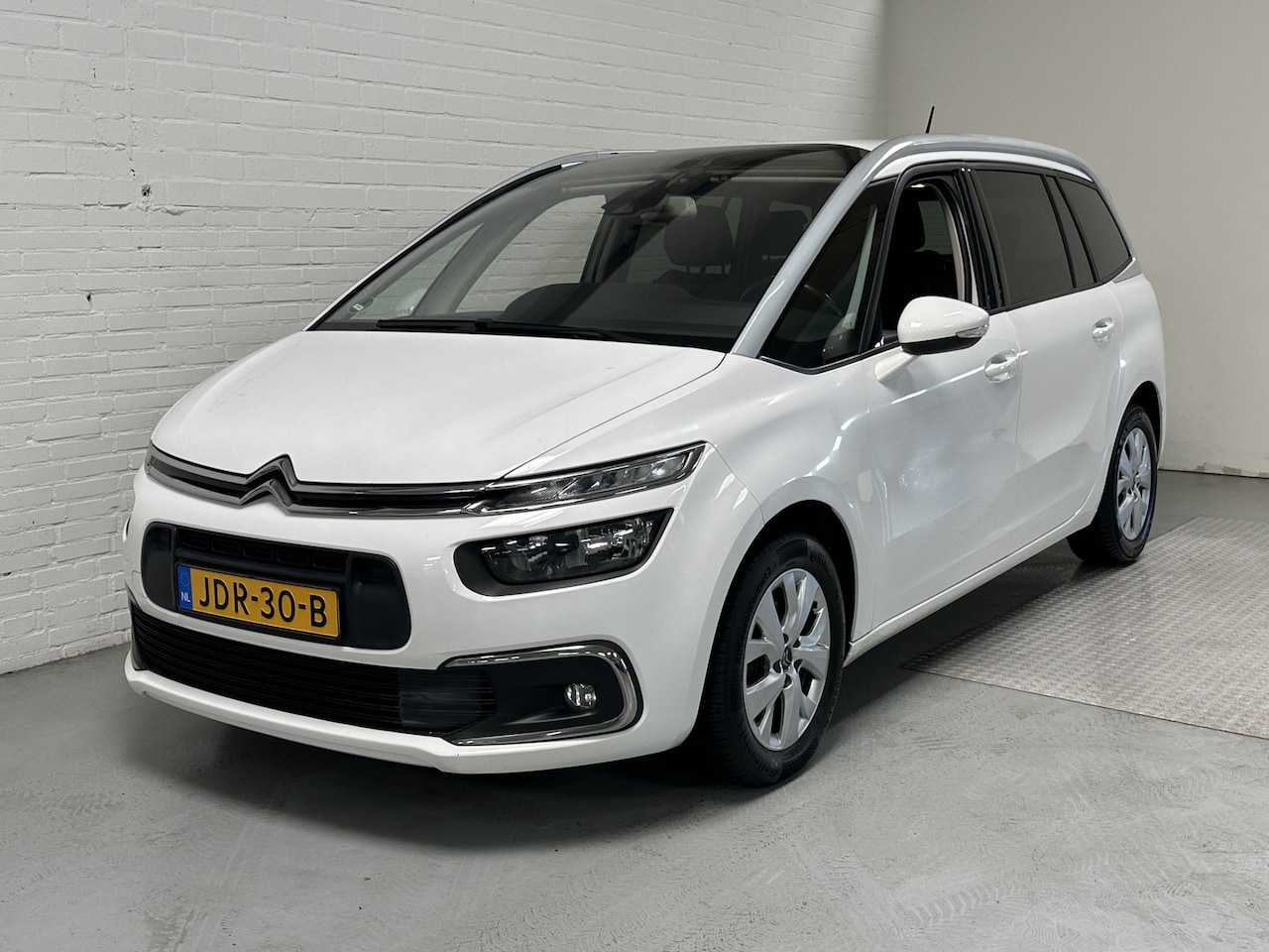 Citroën Grand C4 SpaceTourer - 1.2 PureTech Business CLIMA / CRUISE / NAVI / ELK.PAKKET - AutoWereld.nl