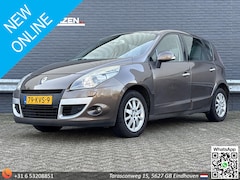 Renault Scénic - 2.0 Privilege Automaat | Cruise | Climate | PDC |