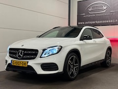 Mercedes-Benz GLA-Klasse - 180 AMG Pano, Cruise Control, Apple Carplay, Stoelverwarming, LED, Achteruitrijcamera, Key