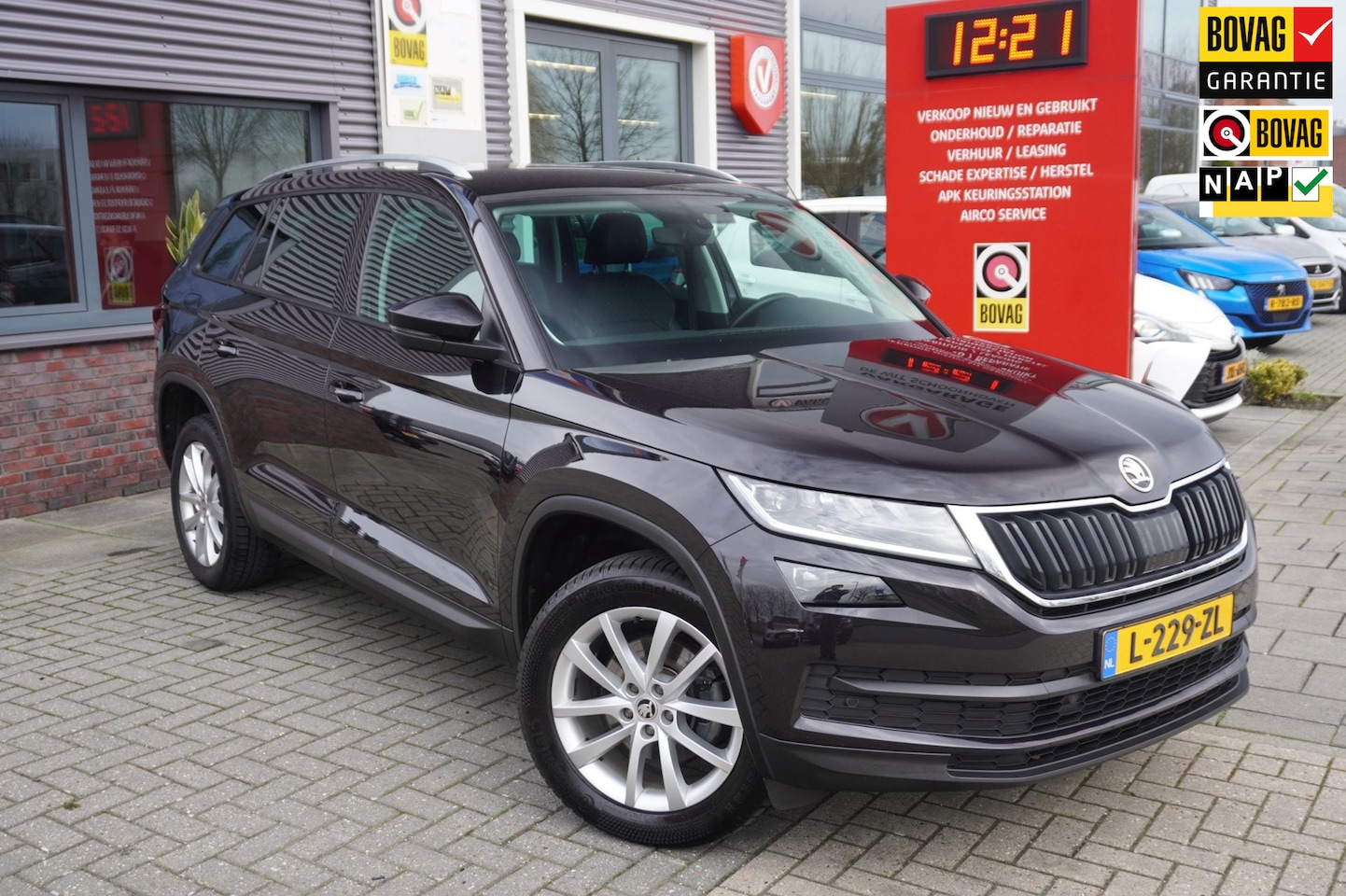 Skoda Kodiaq - 1.5 TSI Business Edition / Camera / Carplay / Cruise control / Canton / Sfeerverlichting - AutoWereld.nl