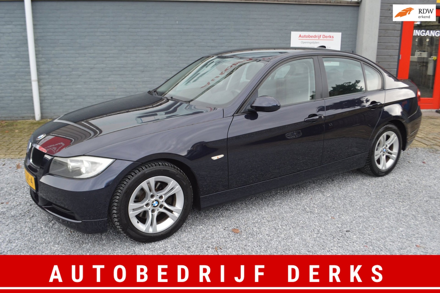 BMW 3-serie - 318i Business Line Airco Aut 5Drs Stuurbekrachtiging - AutoWereld.nl