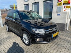 Volkswagen Tiguan - 1.4 TSI Sport&Style / Trekhaak / Panorama dak / Climate controle / Cruise controle / Telef