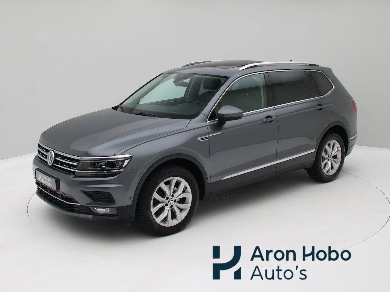 Volkswagen Tiguan Allspace - 1.5 TSI Highline 7p. Pano, Memory, Trekhaak, HUD, Stoel/stuurverwarming - AutoWereld.nl