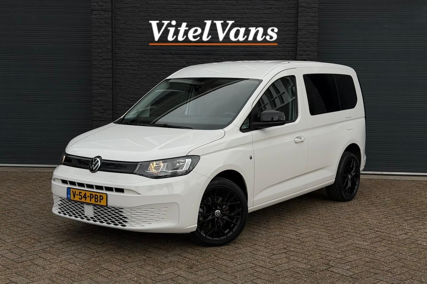 Volkswagen Caddy Cargo - 1.5 TSI | PDC A | CRUISE | DAB | AIRCO | - AutoWereld.nl