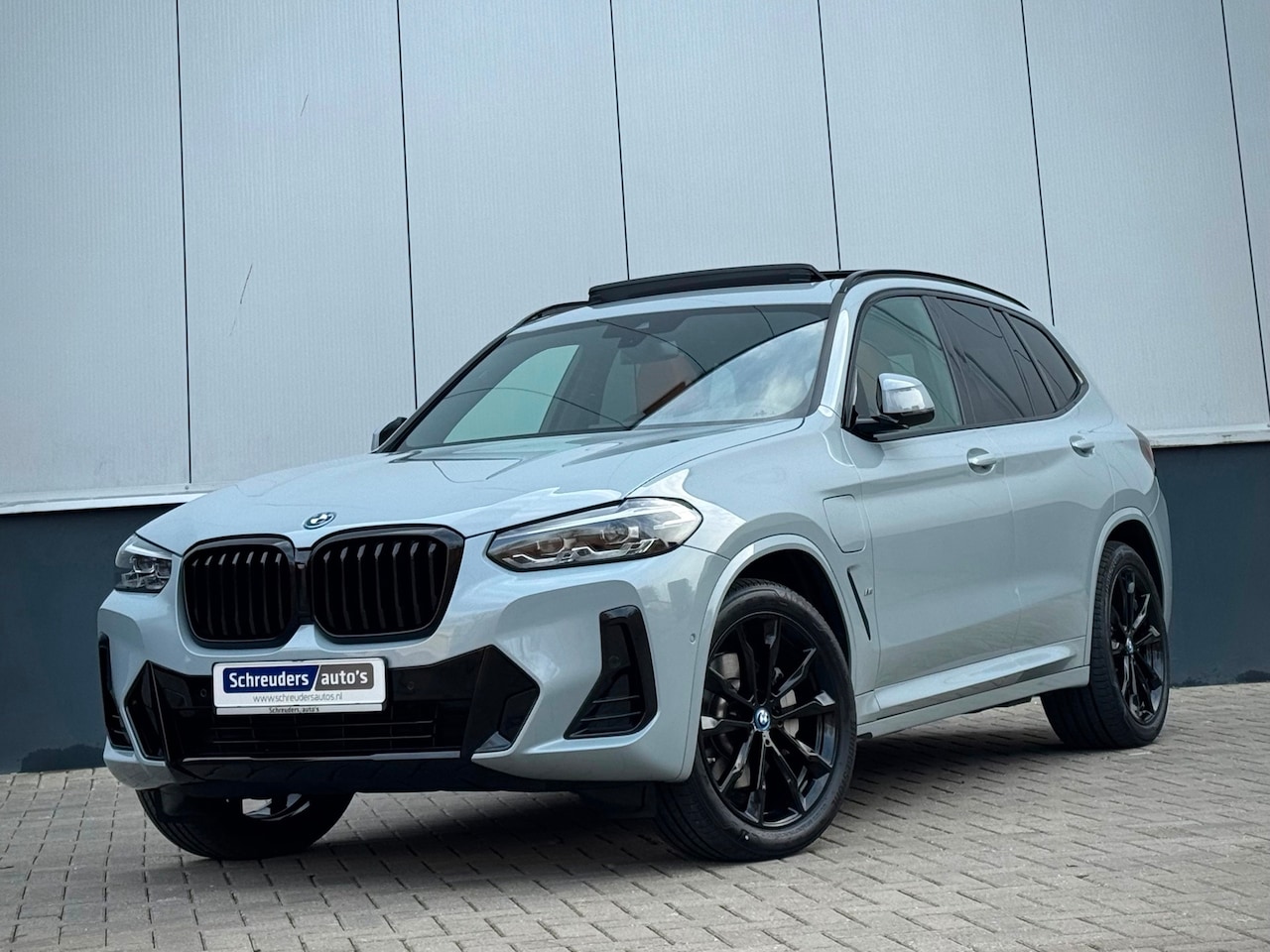 BMW X3 - XDrive30e Hybrid M-SPORT. Pano H&K BROOKLYN GREY - AutoWereld.nl