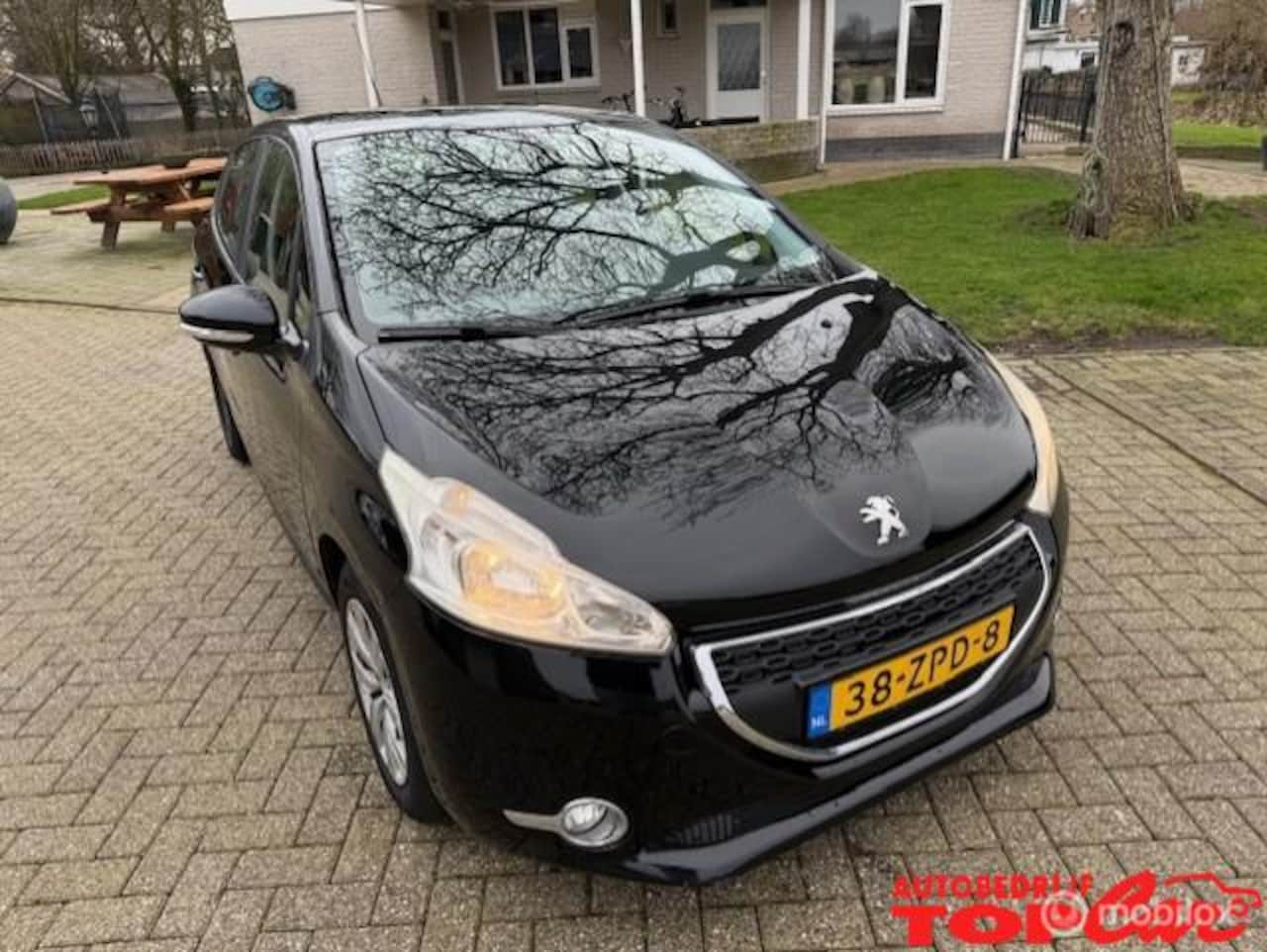 Peugeot 208 - 1.2 Vti Envy 1.2 VTi Envy, airco, cruise, Navi, Apk 30-1-2017 - AutoWereld.nl