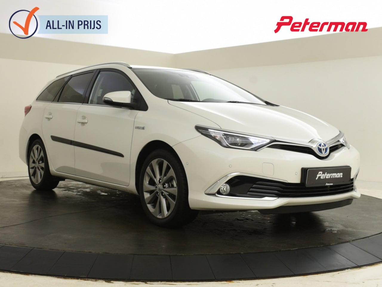 Toyota Auris Touring Sports - 1.8 Hybrid Freestyle | Leder | Stoelverwarming | PDC | - AutoWereld.nl