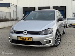 Volkswagen Golf - 1.4 TSI GTE Pano Camera ACC CarPlay Eibach