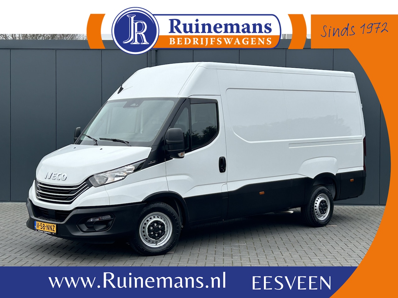 Iveco Daily - 35S14V 2.3 136 PK / L2H2 / 270 A DEUREN / 3.5T TREKHAAK / 45.331 KM !! / AIRCO / BLUETOOTH - AutoWereld.nl