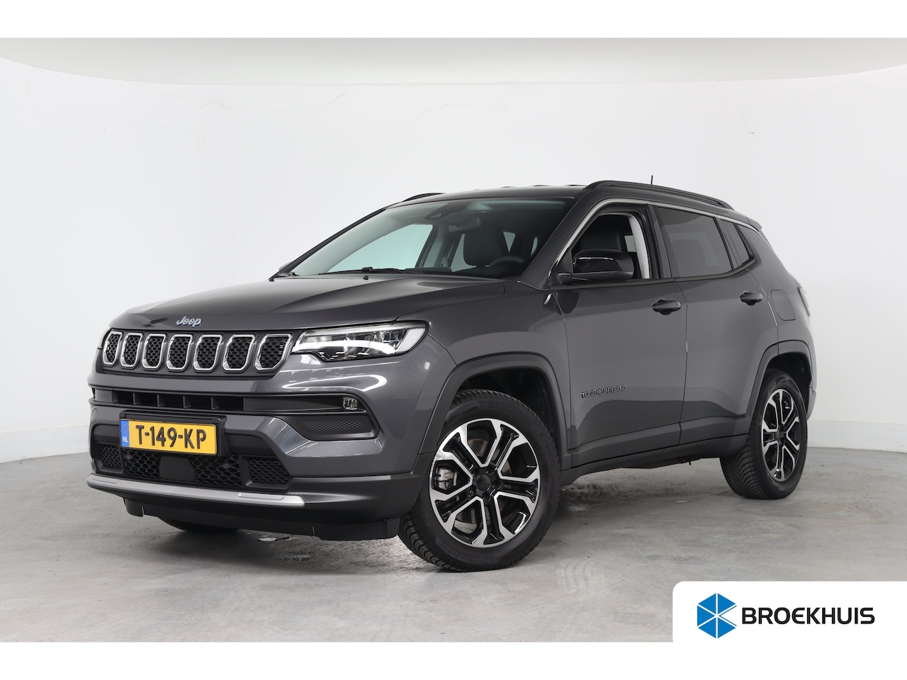 Jeep Compass - 4xe 240 Plug-in Hybrid Electric Limited | Navigatie | Clima | Camera | Cruise Adaptive | D - AutoWereld.nl