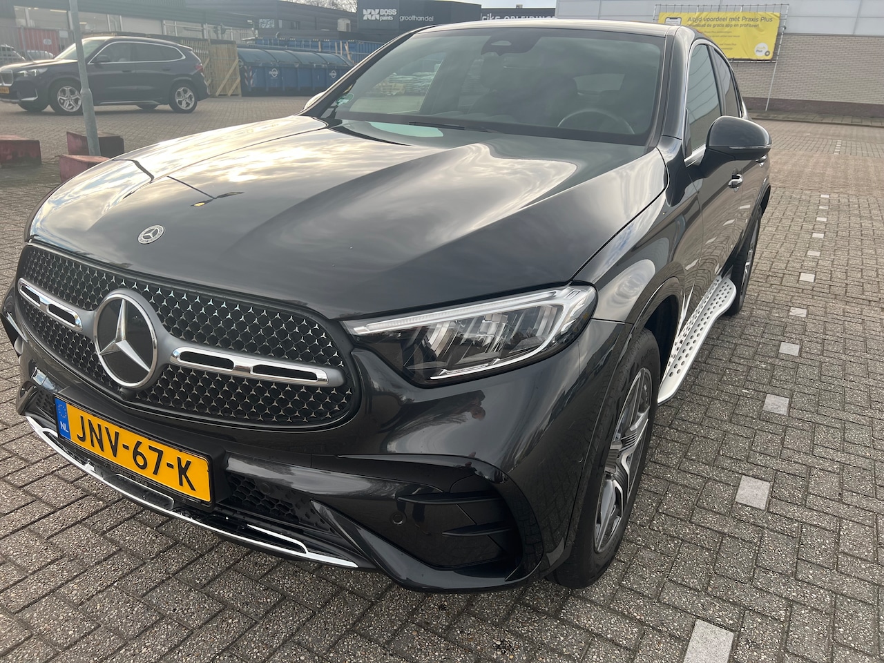Mercedes-Benz GLC-klasse Coupé - 300e 4MATIC AMG Line - AutoWereld.nl
