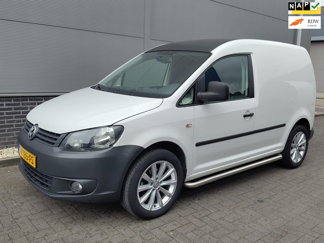 Volkswagen Caddy - 1.6 TDI - NAP - APK tot 15-05-2026 - AutoWereld.nl
