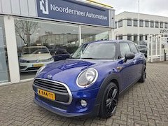 MINI One - 1.5 Navigatie / airco
