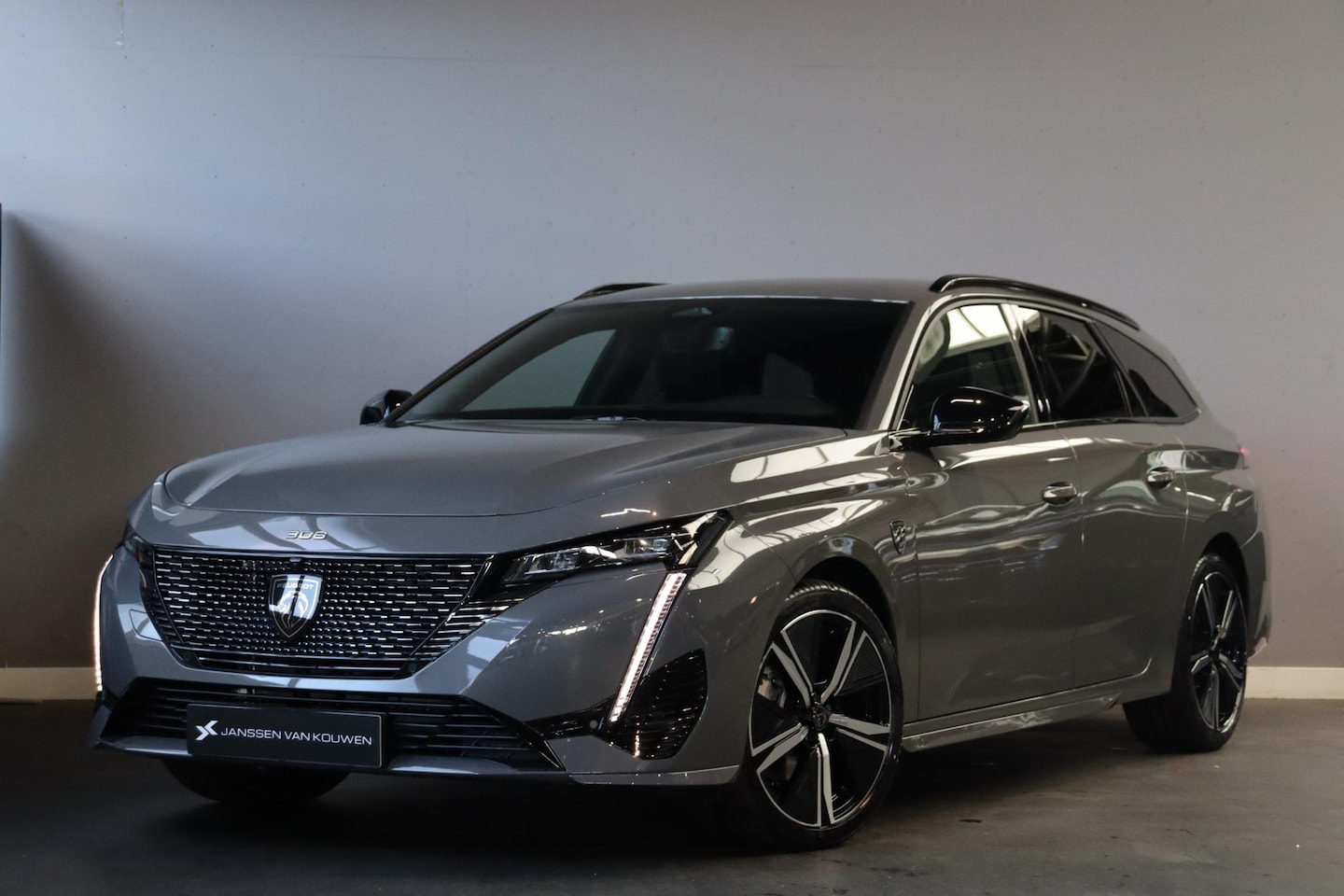 Peugeot 308 SW - 1.2 Hybrid 145 e-DCS6 GT / Snel leverbaar - AutoWereld.nl