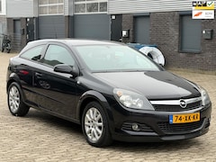Opel Astra GTC - 1.8 Temptation AIRCO CRUISE NAP nieuw APK